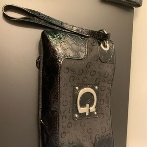 Guess wristlet